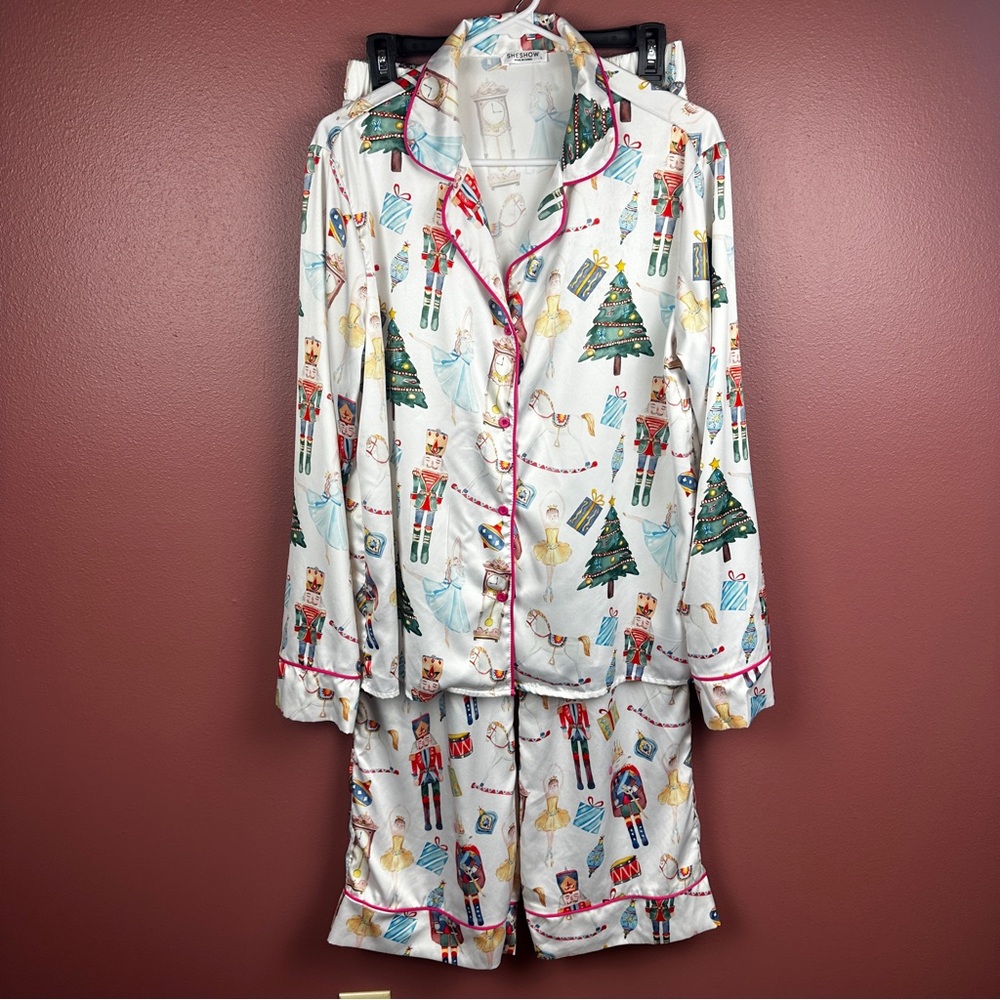 Sheshow Festive Women’s Pajamas With Nutcracker Print Size Large